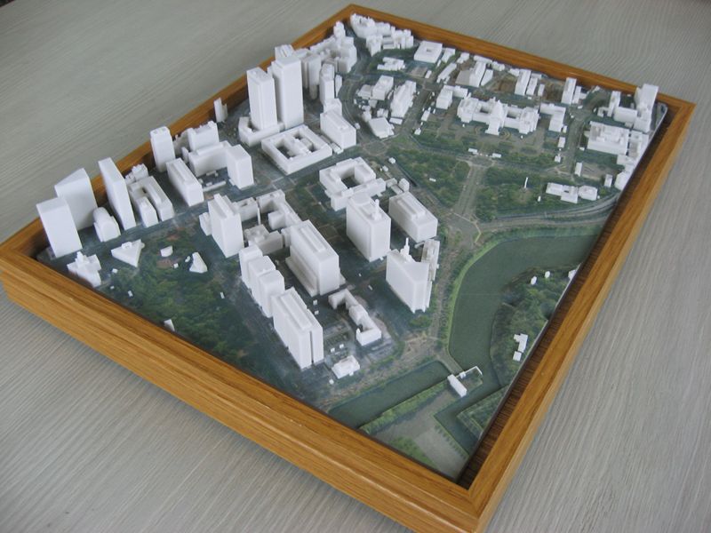 都市モデル製作写真（皇居から警視庁、国土交通省、国会議事堂方面）