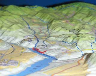 滝坂地滑り立体地図・レリーフマップ拡大写真